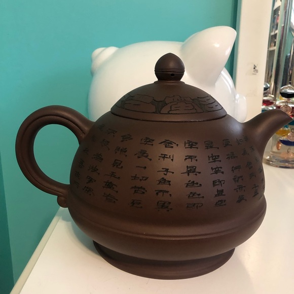 Authentic RARE Yixing  Purple sand teapot - Picture 2 of 5